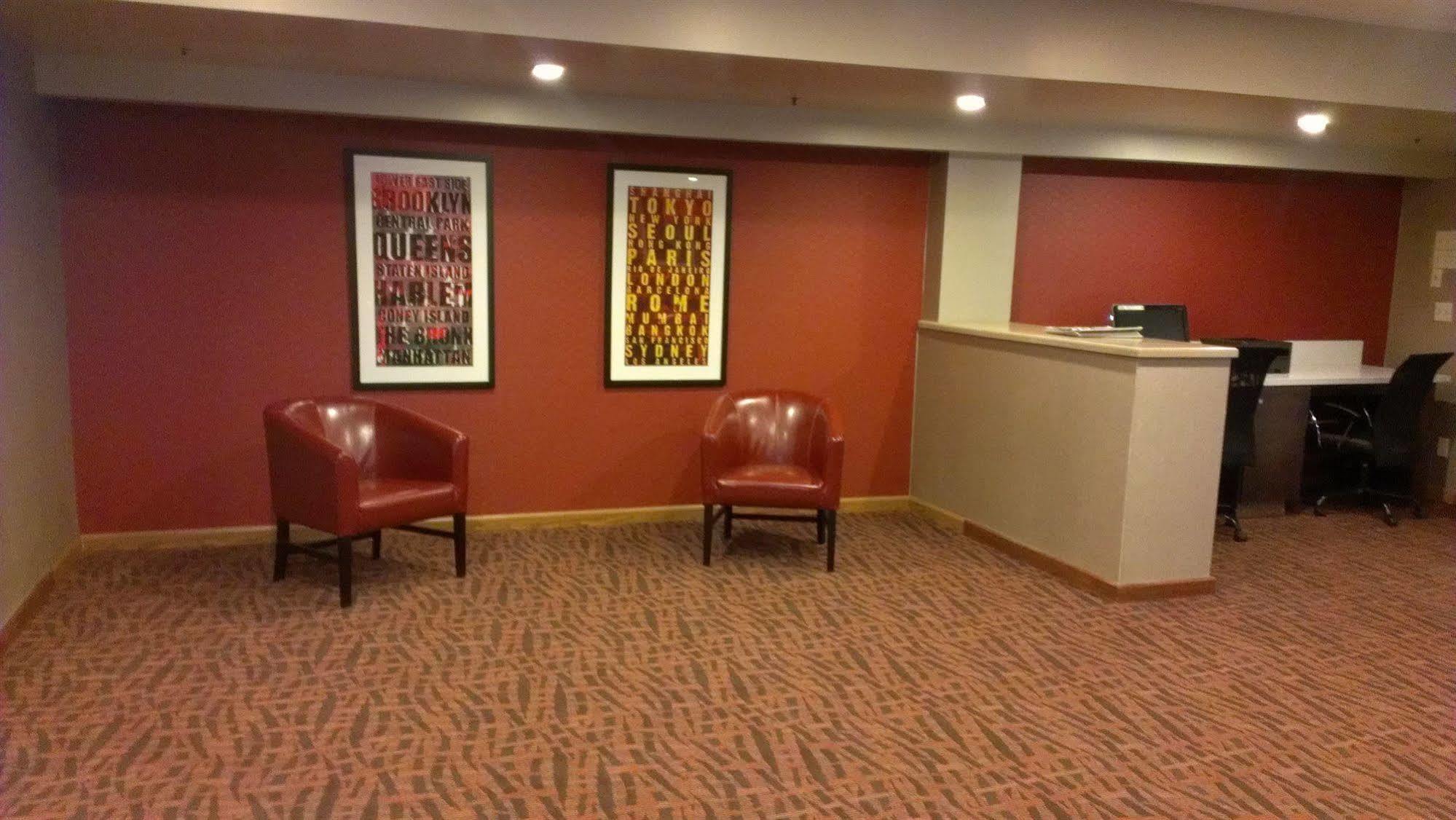 Ramada By Wyndham Salt Lake City North Temple Esterno foto